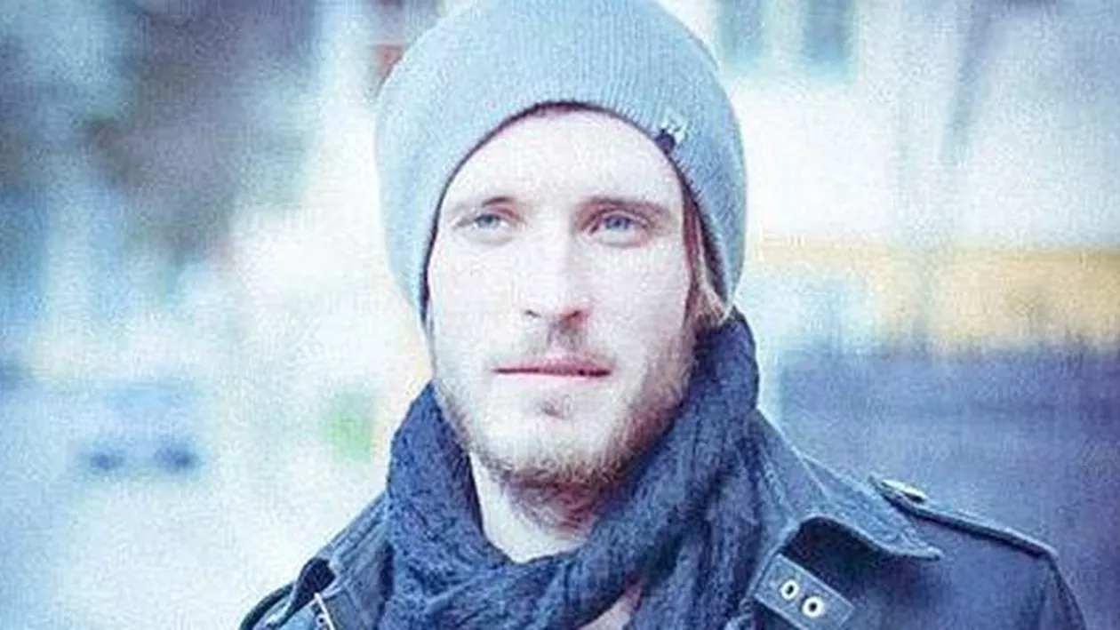 "Abia aștept să mă fac bine și să fiu alături de cei dragi". Alex Plîngu, prima fotografie cu arsurile cauzate de incendiul de la Colectiv (FOTO)