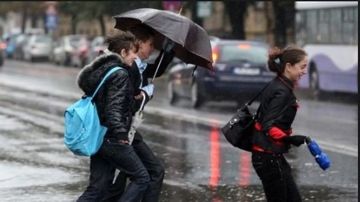Temperaturi uşor mai ridicate decât cele normale pentru luna decembrie. Vezi prognoza meteo pentru următoarele două săptămâni