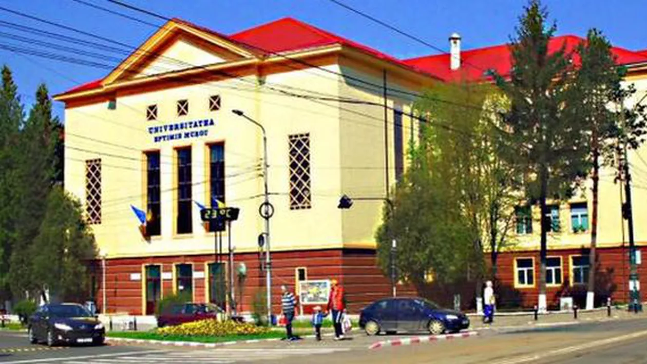 Reșița: Trei cadre didactice de la Universitatea Eftimie Murgu, condamnate la închisoare cu executare