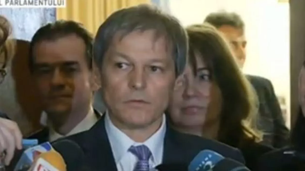 Premierul Cioloș a numit patru noi secretari de stat la Agricultură, Sănătate, Transporturi, Tineret și Sporturi