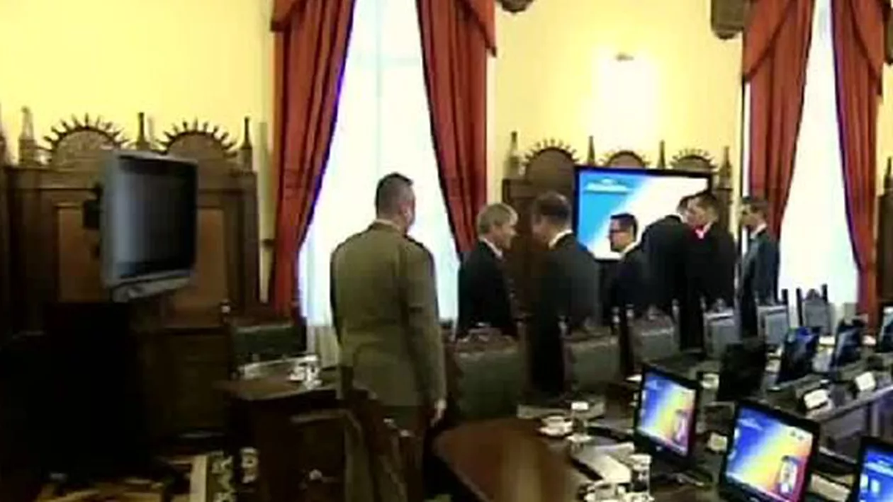 Concluziile ședinței CSAT: Numărul militarilor care vor efectua misiuni în afara teritoriului naţional se mărește la 1181, cu 158 mai mulți decât în acest an