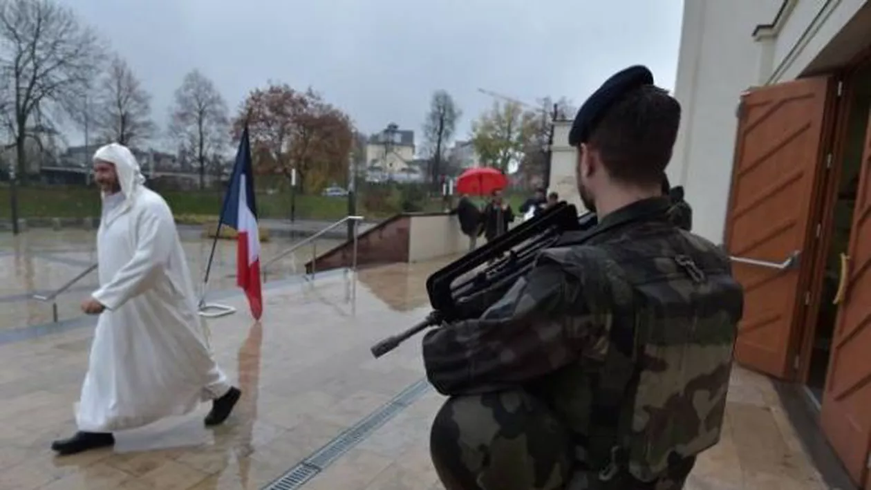 Franța: O filiară islamistă se folosea de moscheea Lagny-sur-Marne închisă săptămâna trecută