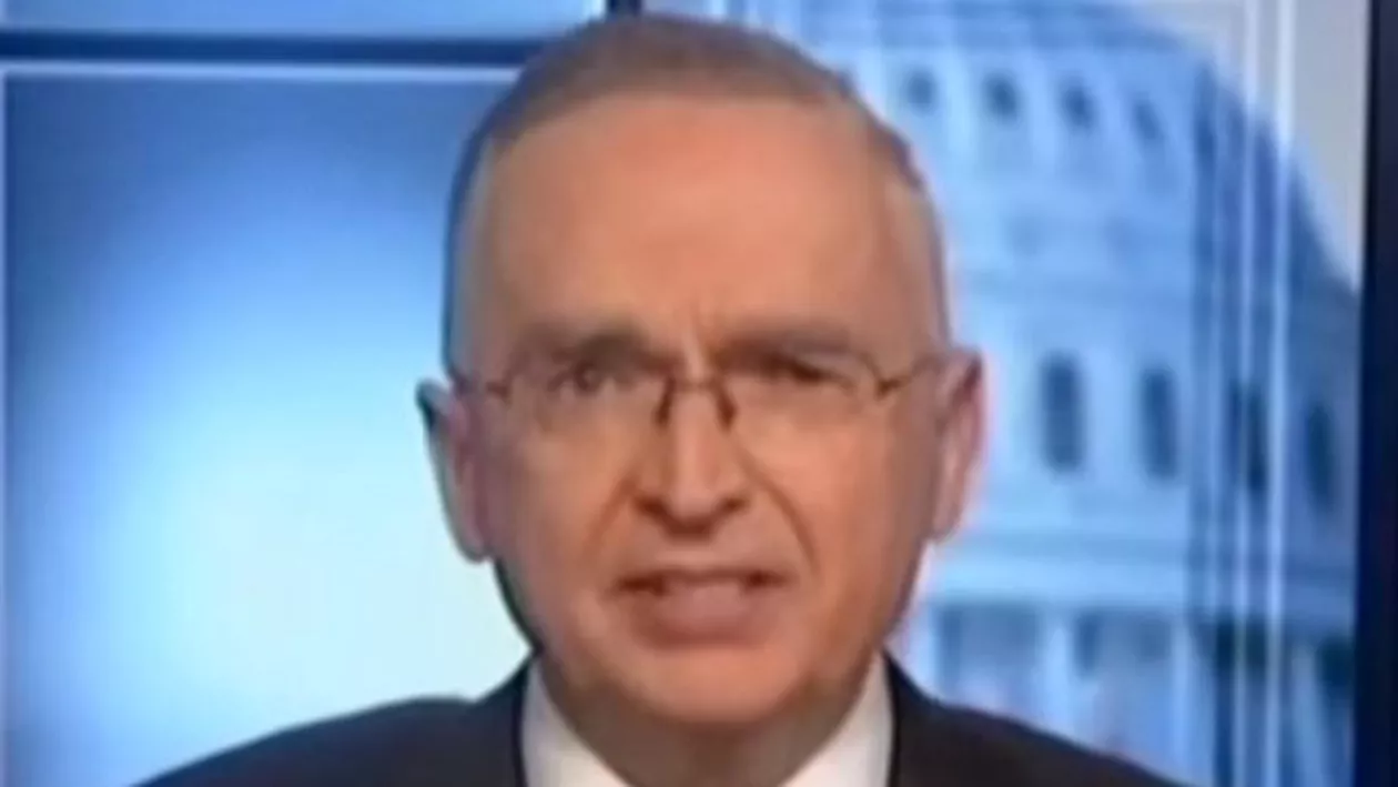 Un analist de la Fox News a fost dat afară după ce l-a făcut pe Obama laș, în direct la TV (VIDEO)