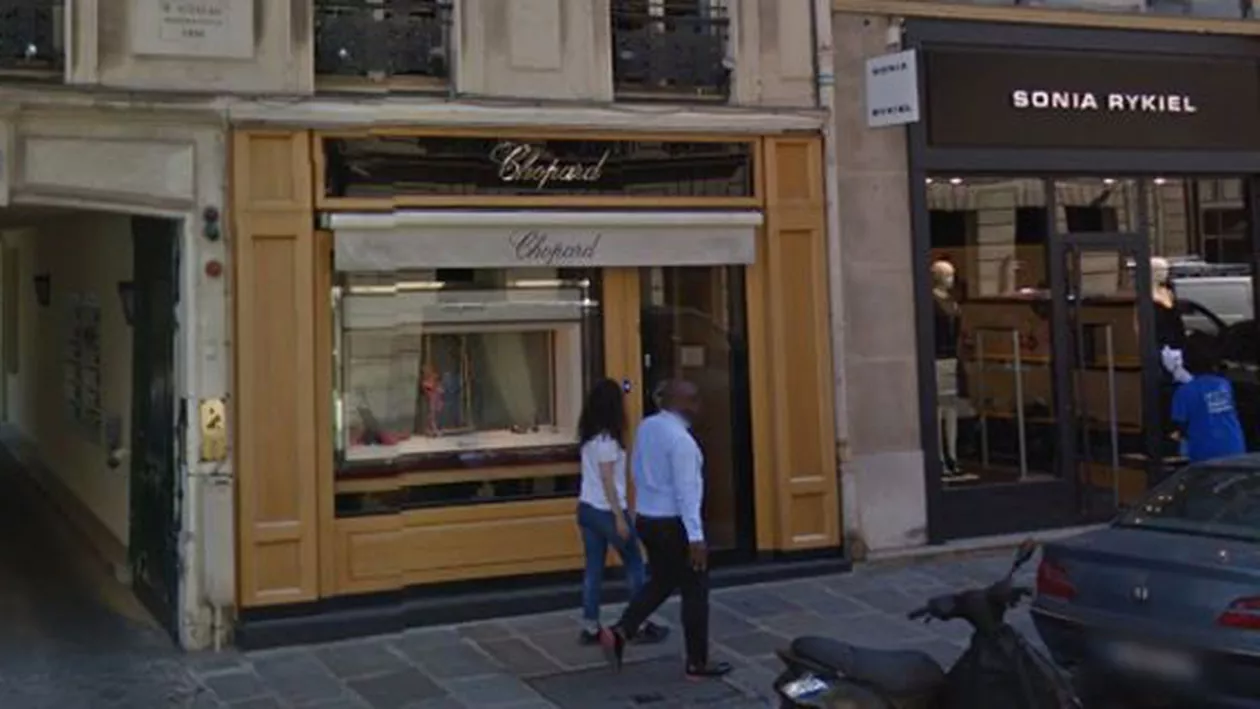 Paris: Bijuterii de un milion de euro au fost furate din magazinul Chopard