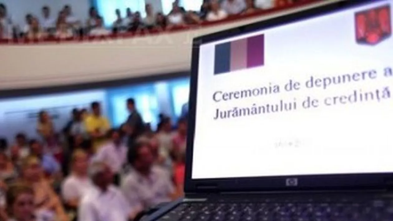 Sute de basarabeni sunt dispuși să stea la coadă zile în șir pentru obținerea cetățeniei
