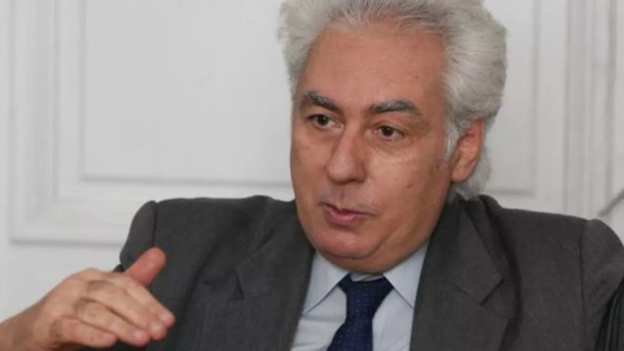 Va mai fi limba română peste o sută cincizeci de ani? Lucian Boia: România se înfăţişează "ca şi" o ţară europeană. Când va fi oare nu numai "ca şi", ci chiar europeană, cu adevărat?