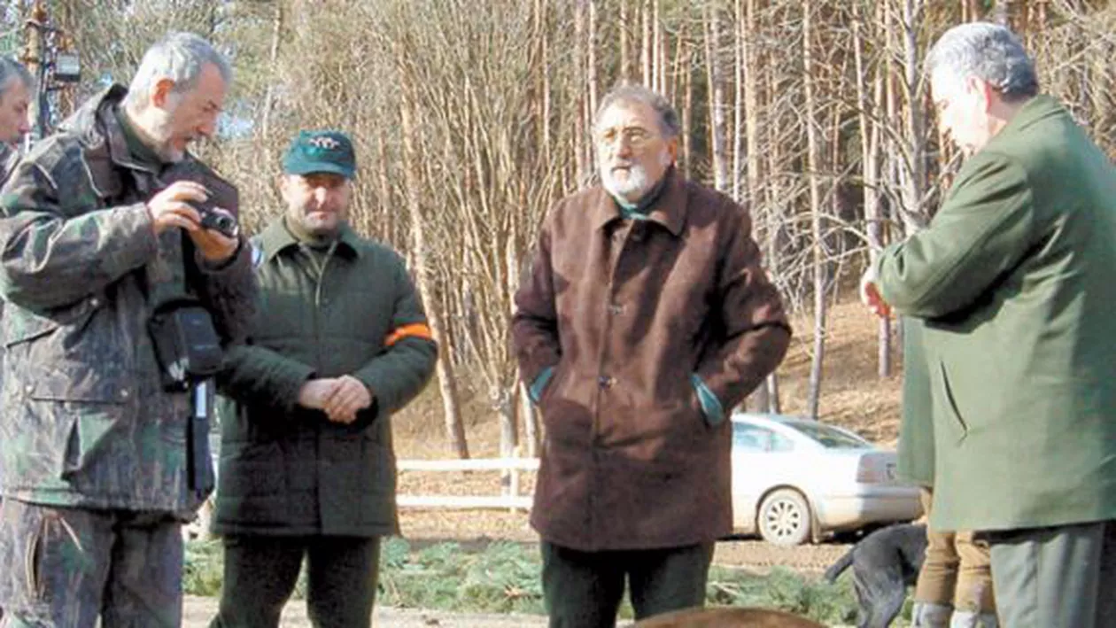 Pregătiri pe ultima sută de metri pentru vânătoarea de la Balc: Zeci de localnici au fost tocmiți pentru posturile de bucătari și personal de serviciu