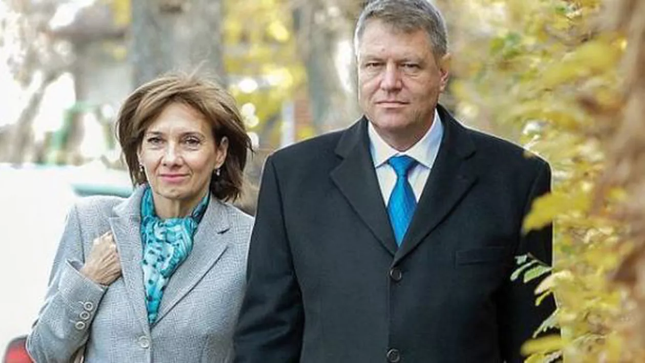 Surse: Klaus Iohannis și soția sa își vor petrece sărbătorile peste hotare. Cuplul prezidențial va pleca în Florida
