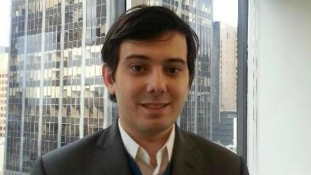 Martin Shkreli a fost arestat: Magnatul newyorkez al farmaceuticelor a scumpit de 5.000 de ori un medicament vital pentru bolnavii de HIV/SIDA
