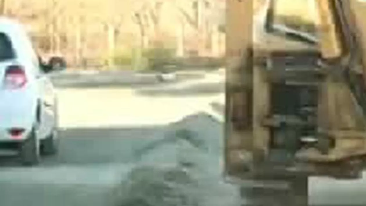 Constanța: Un copil de trei a murit după ce a fost călcat de buldoexcavator (VIDEO)