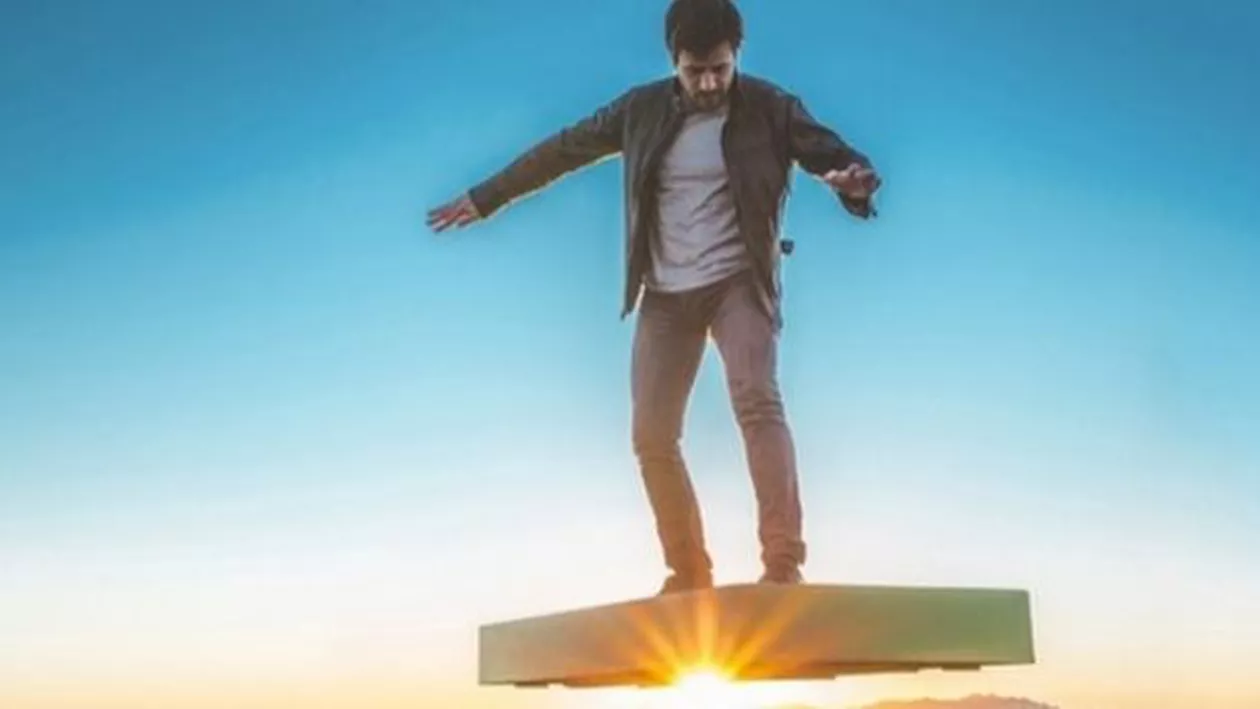 Placa zburătoare, invenţia uimitoare a unui român: Pentru prima dată de la crearea avioanelor, ArcaBoard prezintă o descoperire revoluţionară în domeniul transporturilor (VIDEO)
