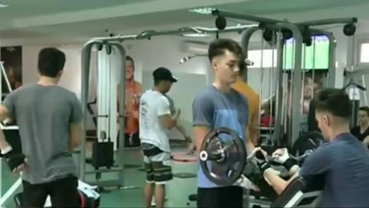 Românii vor să arate impecabil în ținutele din noaptea dintre ani: La sălile de fitness numărul clienţilor s-a dublat înainte de Revelion (VIDEO)