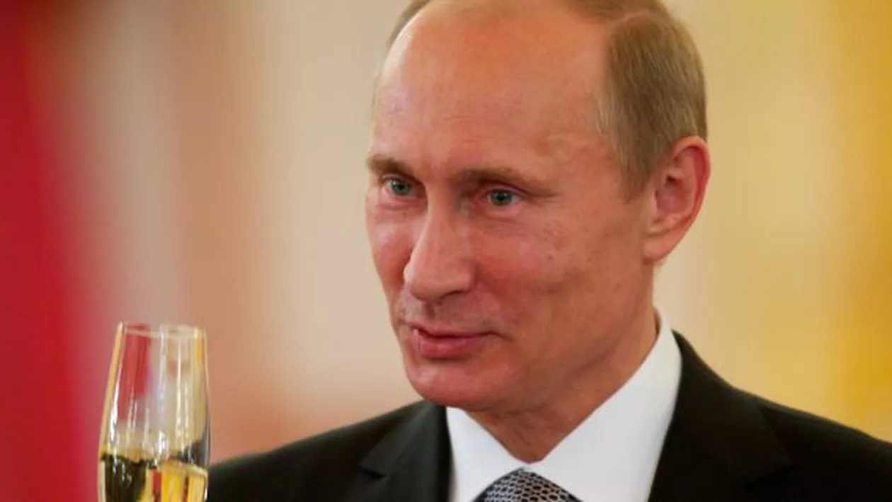 În mesajul de Anul Nou, Vladimir Putin și-a exprimat respectul pentru militarii ruși care luptă împotriva terorismului