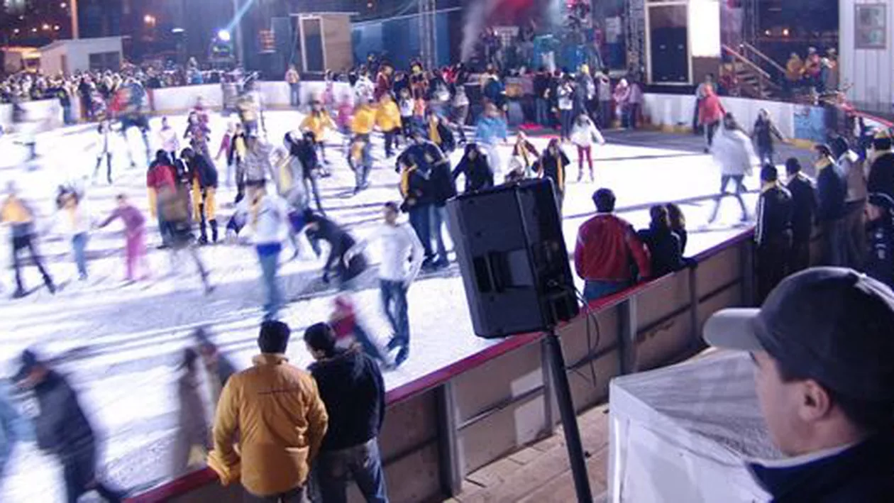 Distracție pe patine în prima zi din an (VIDEO)
