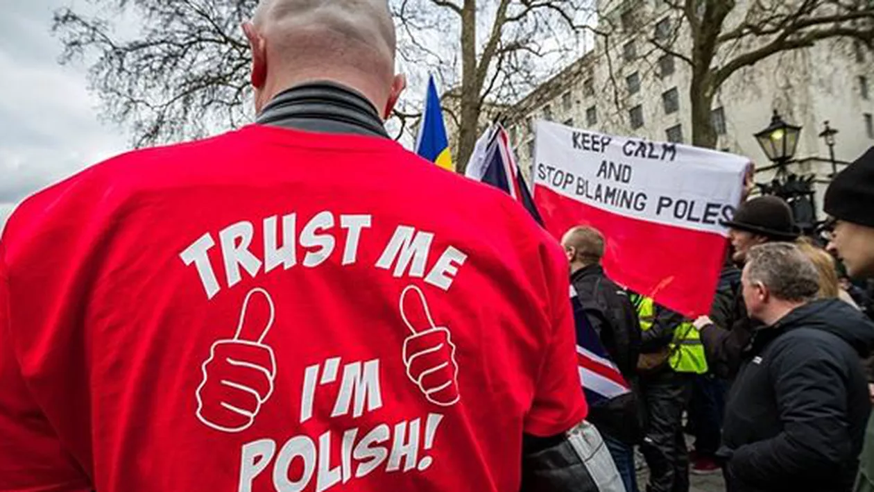 Polonia este gata să sprijine propunerea britanică de limitare a ajutoarelor sociale acordate  imigranților, în condițiile în care sute de mii de polonezi muncesc în Marea Britanie