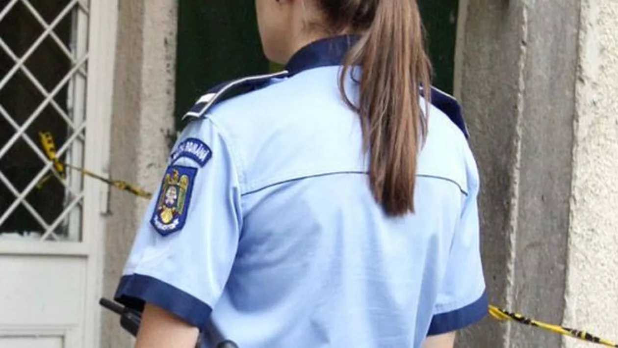"Părăsesc sistemul corupt MAI-Poliția Română guvernat de PCR". O fostă poliţistă lansează acuzații de pe Facebook
