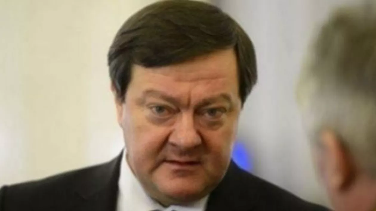 Președintele CJ Caraș-Severin, Sorin Frunzăverde, condamnat la doi ani de închisoare cu suspendare. Decizia nu este definitivă