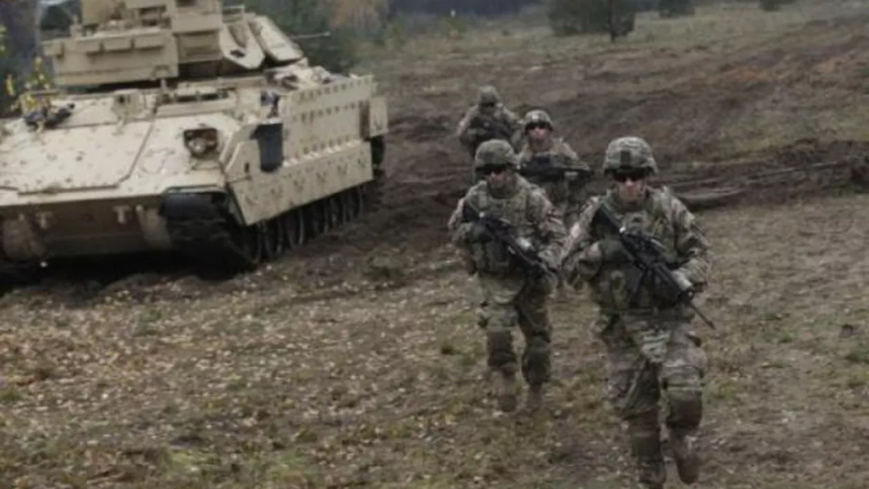 Preşedintele Poloniei, Andrej Duda: NATO trebuie să suplimenteze prezenţa militară în estul Europei, pe fondul ameninţărilor Rusiei