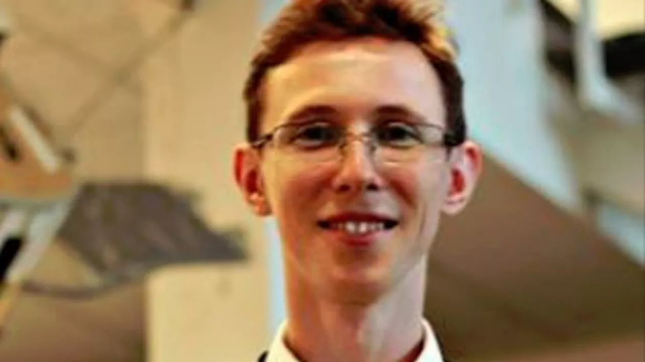 ”Șanse sunt pretutindeni, unele mai bune decât altele, nu trebuie decât să mă ridic și să le prind”: George-Cristian Potrivitu din Humuleşti, desemnat studentul român al anului în Europa