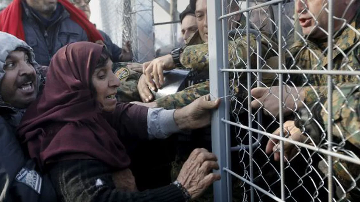 Macedonia închide frontiera cu Grecia din cauza imigranților