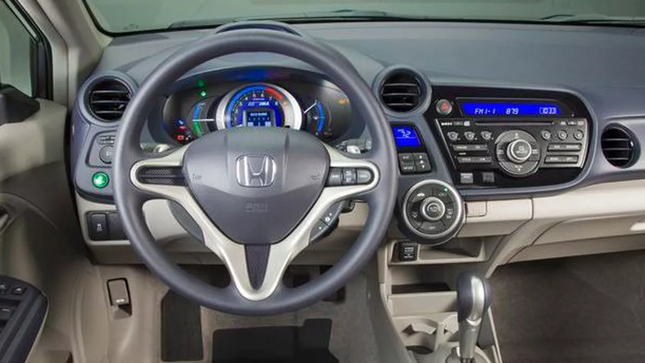 Honda: Vor fi rechemate în service peste 3.000 de mașini din România, din cauza airbag-urilor Takata