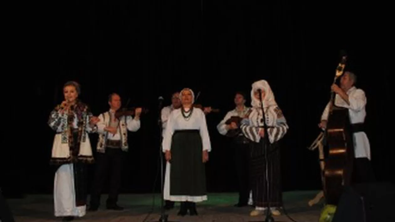 Ziua Unirii Principatelor Române a fost marcată și la Cernăuți prin mai multe manifestări culturale