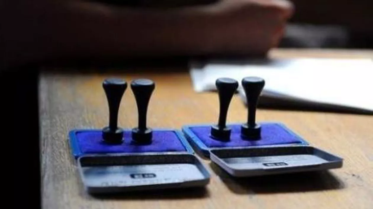 PROIECT: Președinții birourilor electorale ar putea fi înregistrați de STS