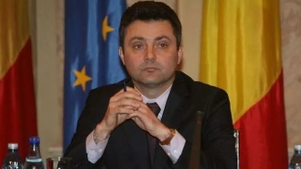 Surse: Tiberiu Nițu a beneficiat de 720 de deplasări însoțite de coloană oficială în perioada aprilie 2014 - octombrie 2015