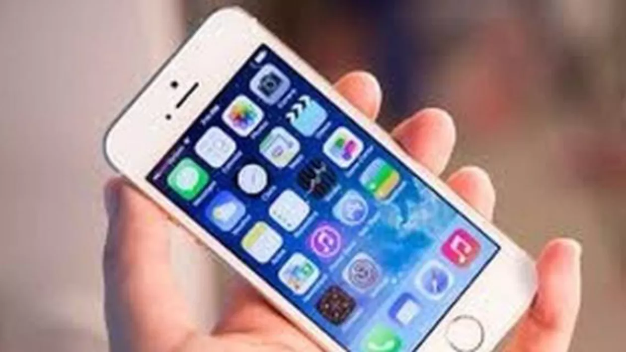 Vânzările iPhone ar putea scădea pentru prima dată: Succesul generației 6 sau situația din China, printre motive (FOTO)