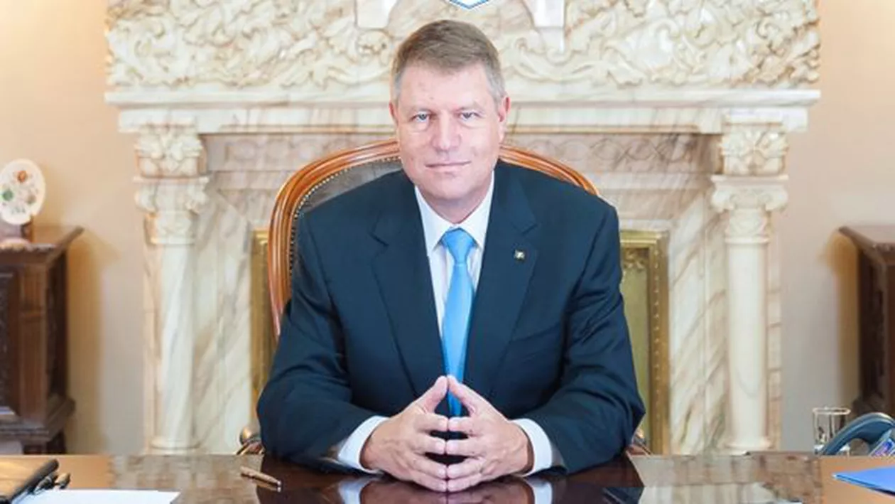 Iohannis a promulgat legea care prevede interzicerea fumatului în spațiile publice închise