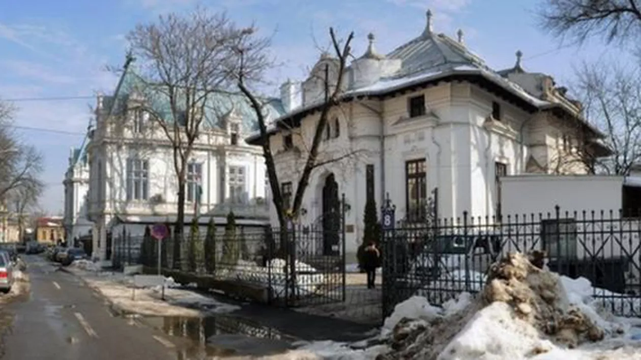 Teatrul Nottara, ”salvat” de Institutul Maghiar din București, după mai bine de două luni în care statul român nu a reușit să-i găsească un nou sediu