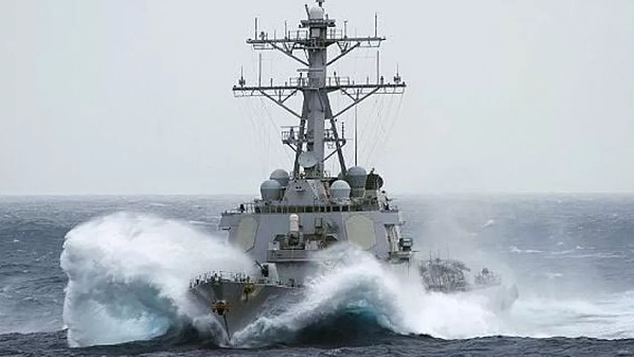 SUA și-a trimis un distrugător în Marea Chinei de Sud pentru a contesta limitarea libertății navigației în zonă