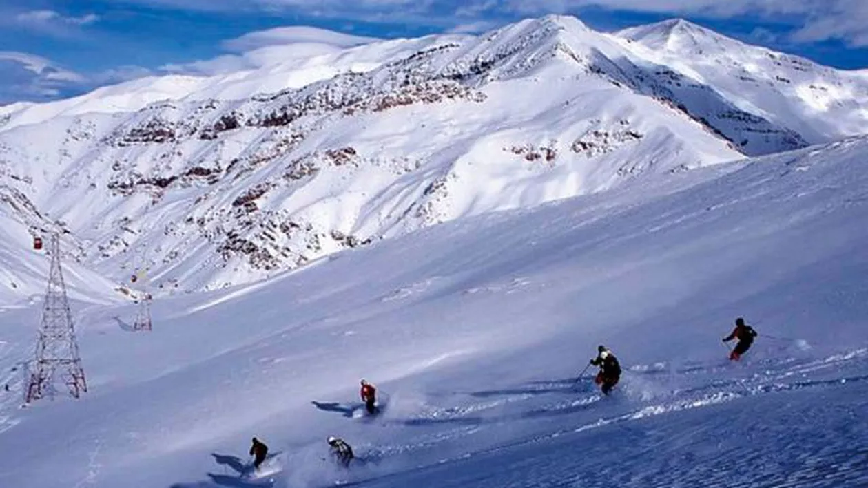CNN: Iran, una dintre cele mai bune destinații turistice pentru schiori (VIDEO)