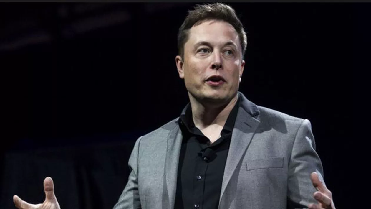 Șeful Tesla Motors, Elon Musk, a anulat personal comanda unui client care îl criticase