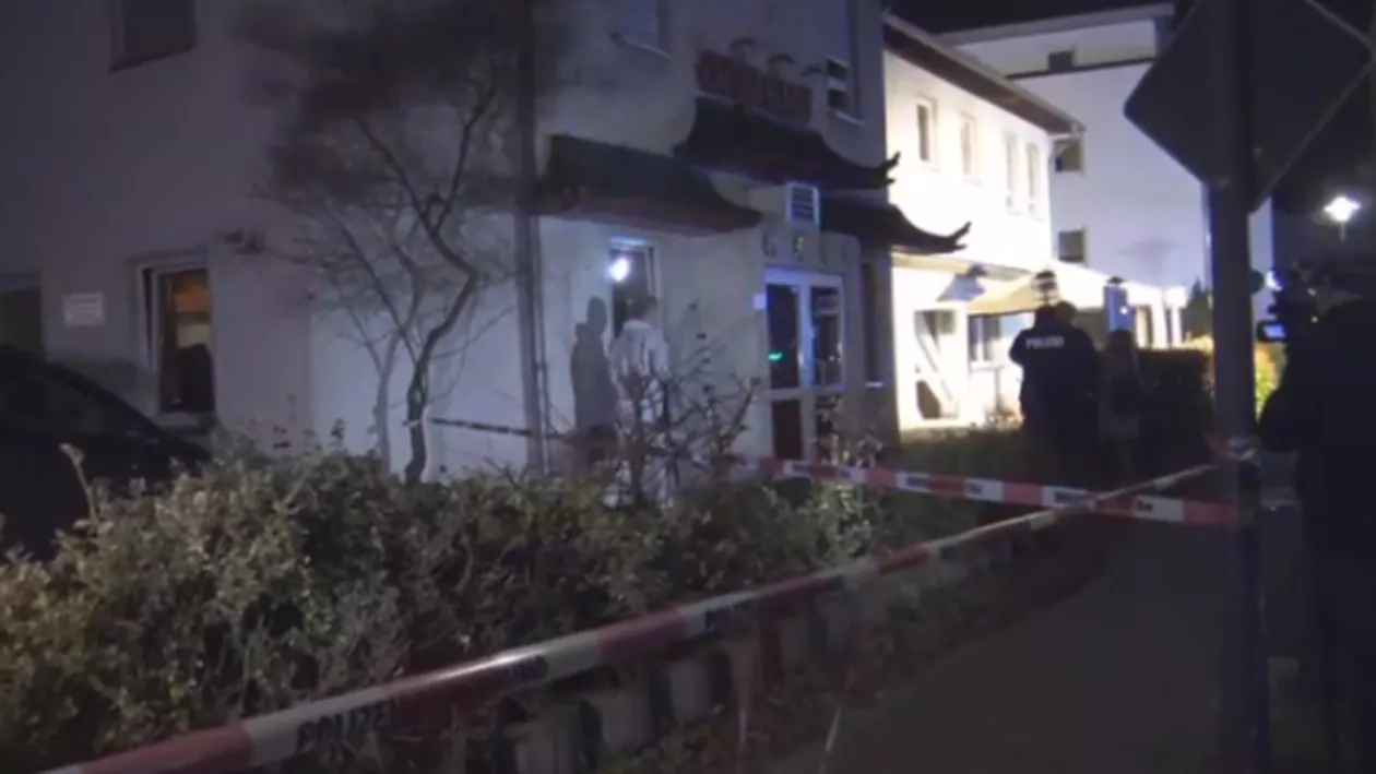 Germania: Un refugiat sirian și-a aruncat copiii pe fereastră. Doi dintre ei au răni grave (VIDEO)