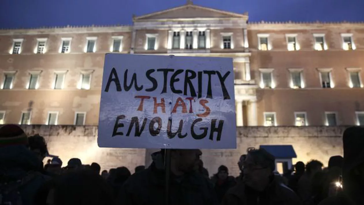 Grecia: Protestele împotriva reformei pensiilor devin violente