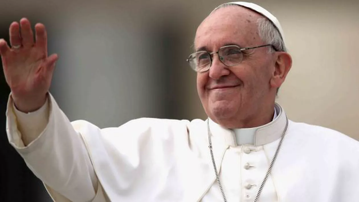 "Rusia are multe de dat pentru pacea mondială". Papa Francisc: Trebuie construite poduri. Pas cu pas. Până la a reuși să strângi mâna celui care este de cealaltă parte