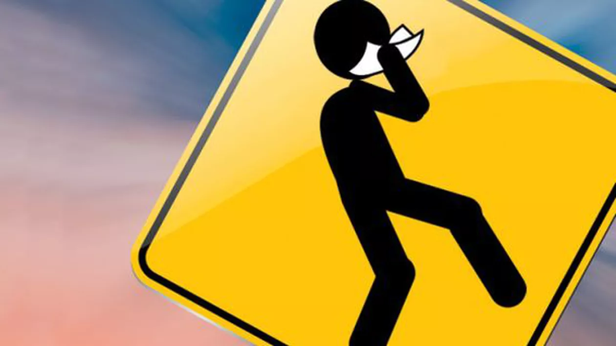 Opt oameni au murit din cauza gripei sezoniere