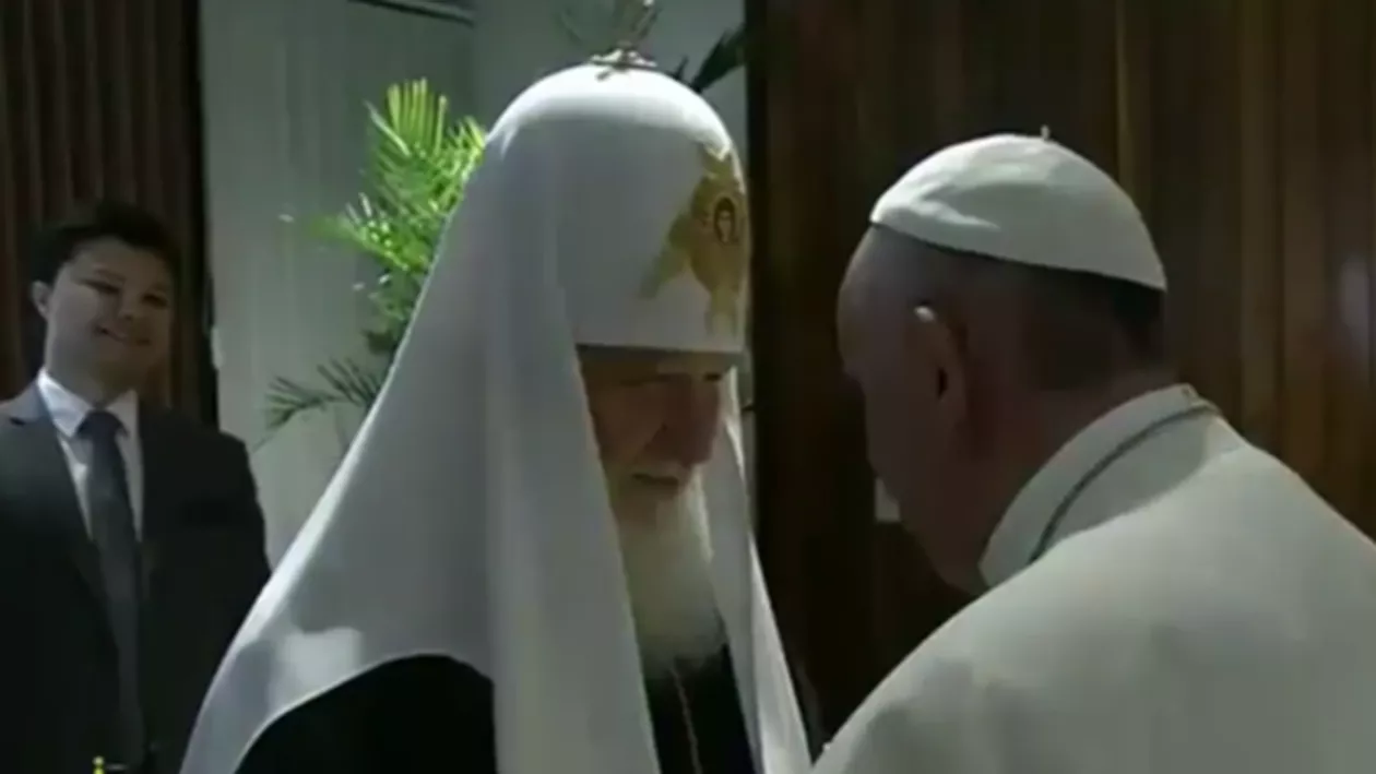 Eveniment istoric: Papa Francisc și Patriarhul Kirill s-au întâlnit la Havana. Este prima întâlnire faţă în faţă între un patriarh ortodox rus și un papă, de la Marea Schismă din 1054 (VIDEO)