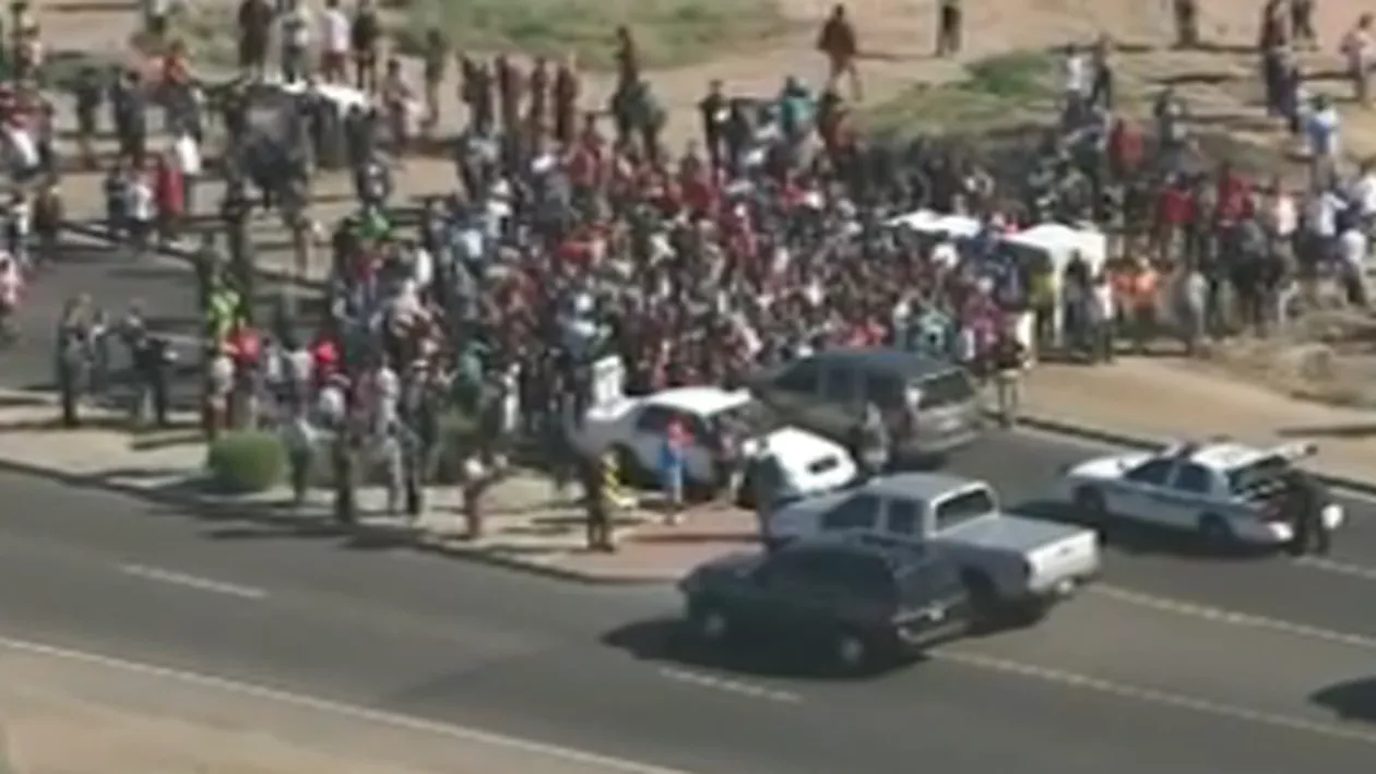 SUA: Două eleve au fost găsite împușcate mortal într-un liceu din Arizona (VIDEO)