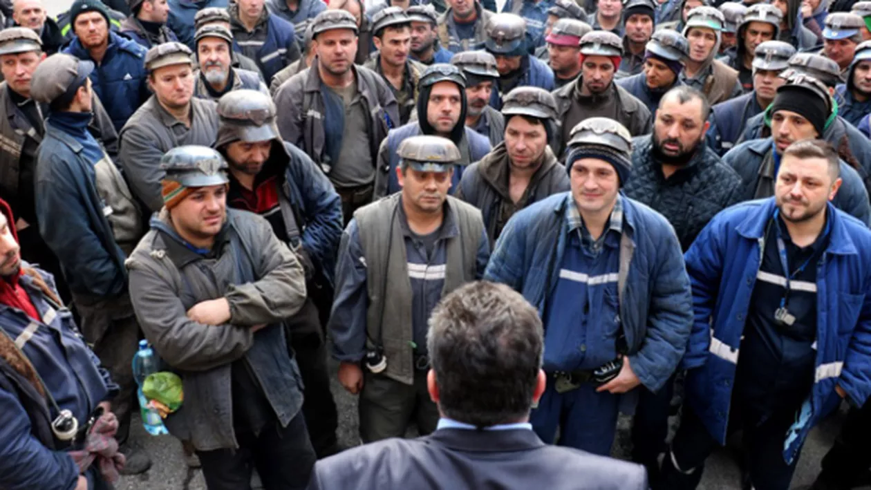 2000 de mineri au protestat la Petroșani: Complexul Energetic Hunedoara, în pericol de insolvență (VIDEO)