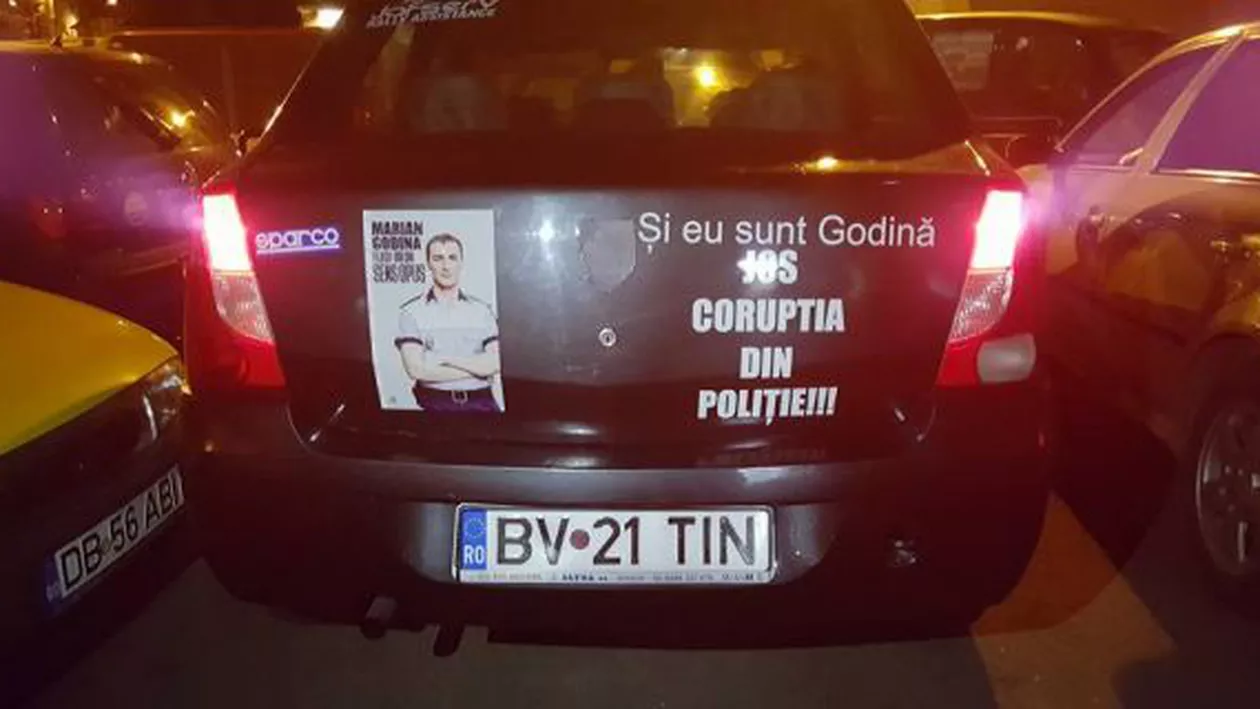 #JesuisGodină: Polițistul Marian Godină, susținut de șoferii brașoveni (FOTO)