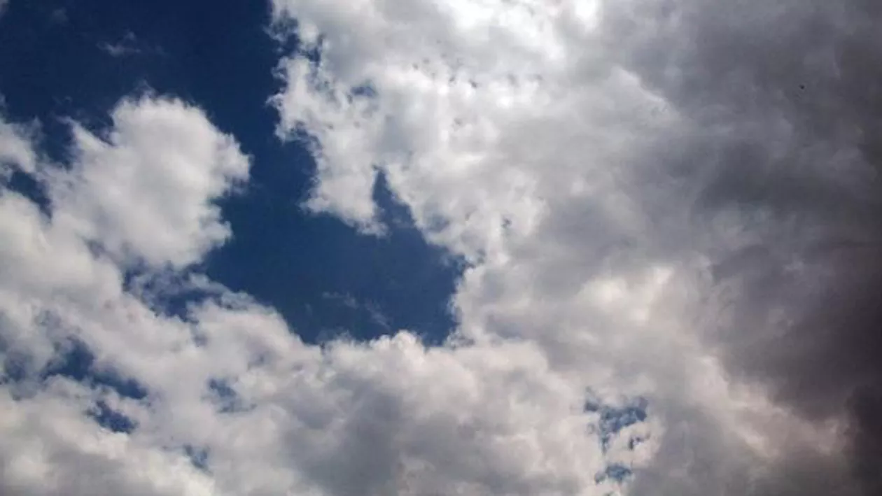 Vremea se schimbă: După temperaturile de 25 de grade de marți, miercuri vor și cu 10 grade mai puțin (VIDEO)