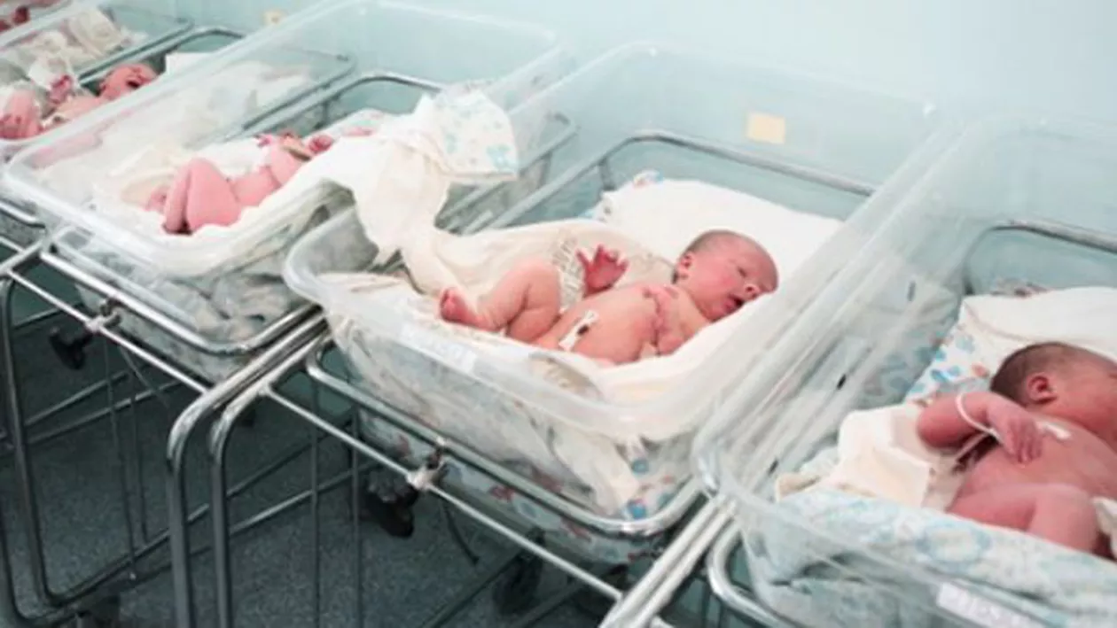 Protest la Piteşti, faţă de cazul îmbolnăvirilor copiilor din Argeș