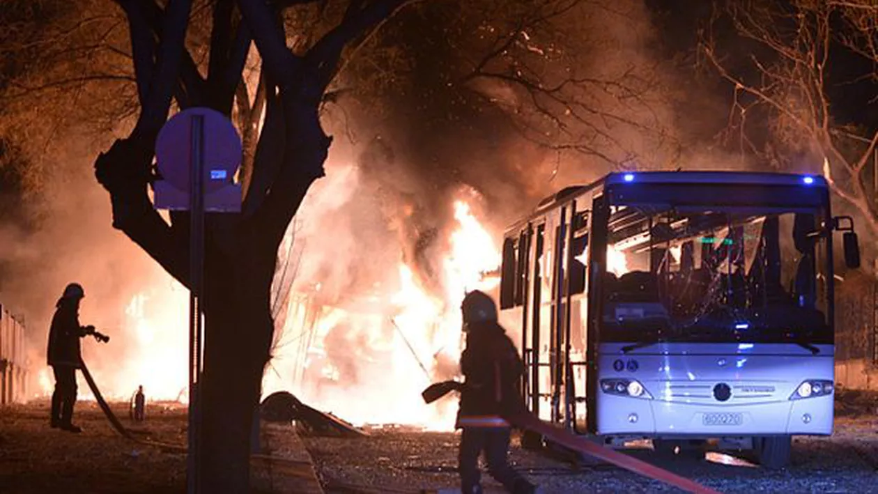 Mărturia unei românce despre explozia de la Ankara: "Am crezut că este vorba de un cutremur. S-au zdruncinat efectiv ferestrele"