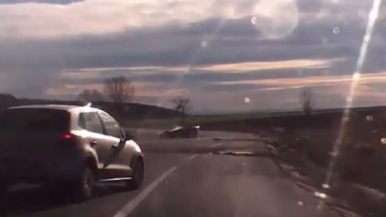 Accident mortal, filmat pe șoselele din Iași. Fiul unui preot și-a pierdut viața, după ce a pierdut controlul volanului (VIDEO)