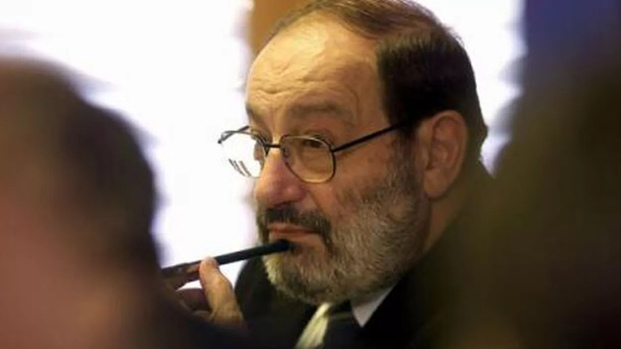 Sute de persoane și-au luat adio de la Umberto Eco: "A fost un om foarte mare și atât de inteligent!"