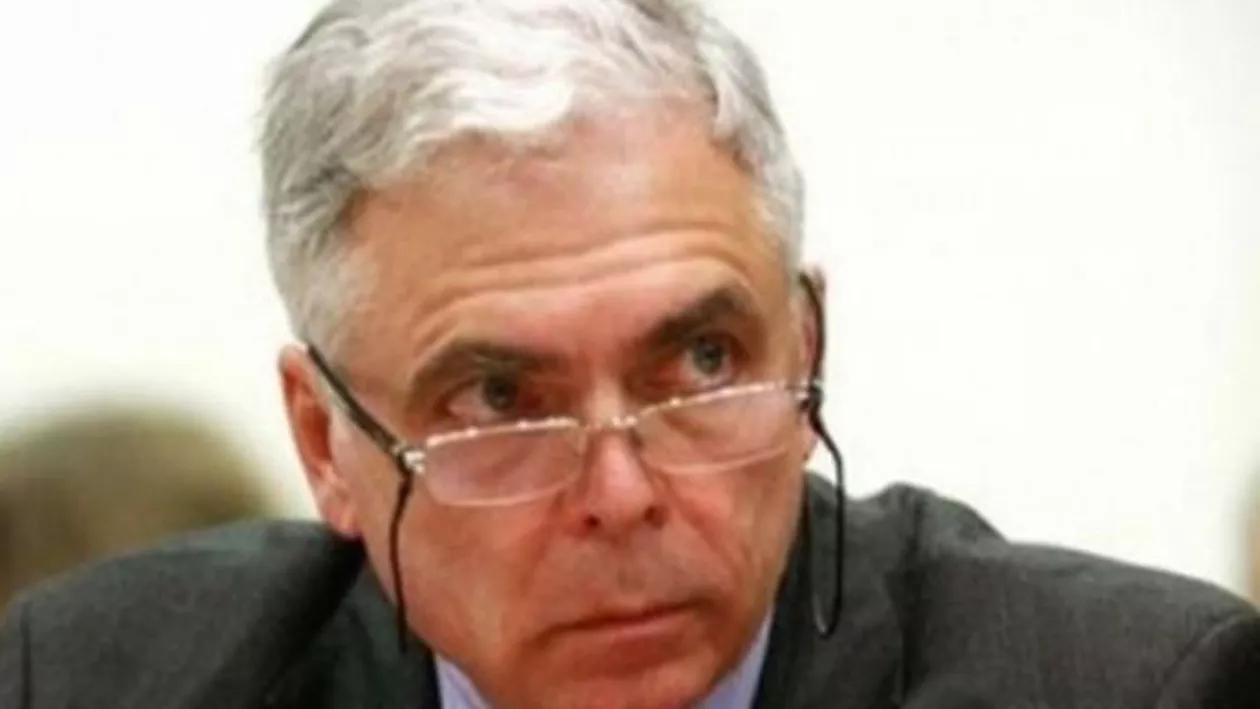 Fostul europarlamentar Adrian Severin a fost condamnat la trei ani și trei luni de închisoare cu executare în dosarul în care este acuzat de luare de mită și trafic de influență: Decizia nu este definitivă