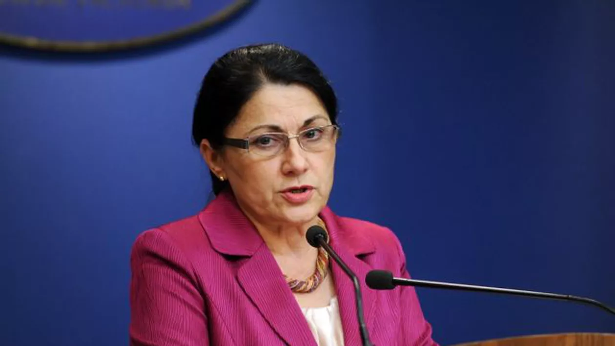 Ecaterina Andronescu, despre programul after school: „Elevii să îşi facă temele la şcoala de după şcoală şi să meargă acasă cu lecţiile gata făcute“