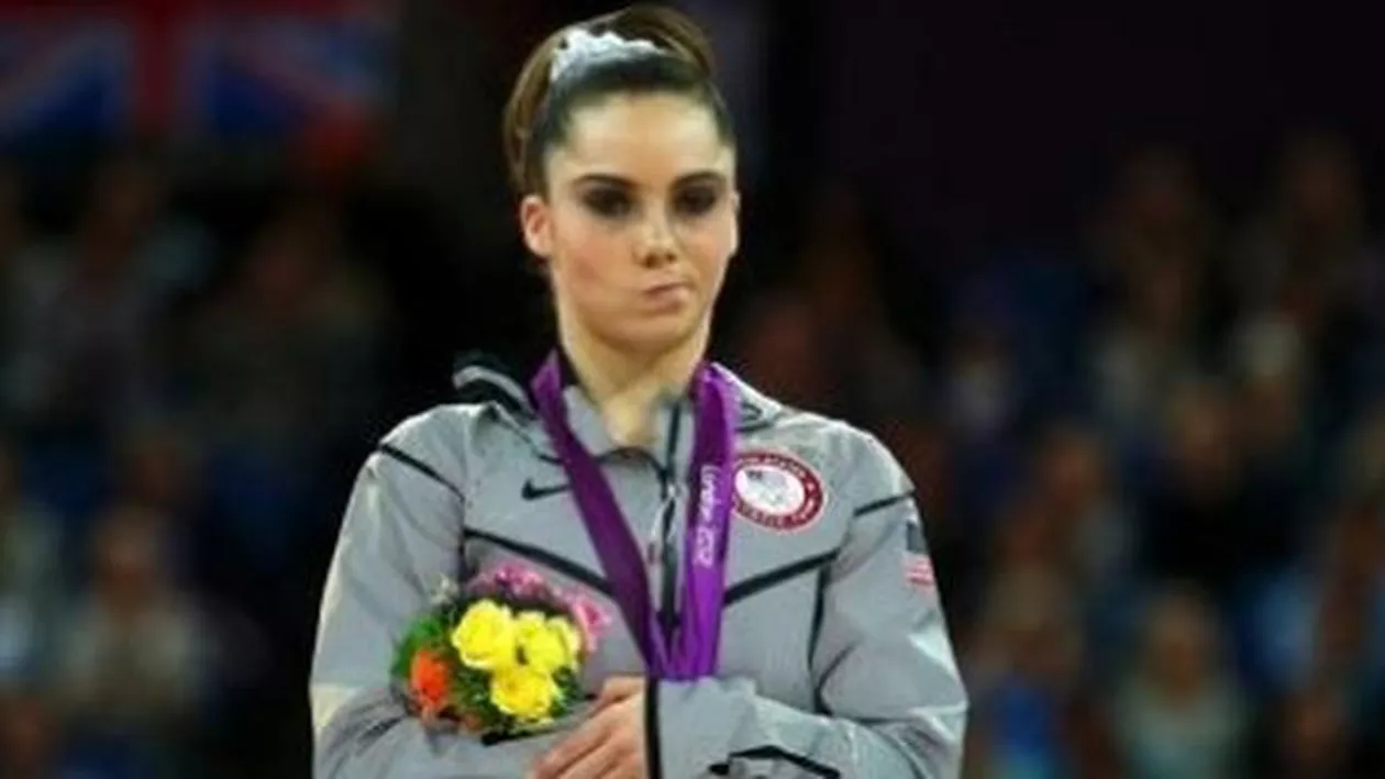 "McKayla nu e impresionată”. Gimnasta care a pierdut în faţa Sandrei Izbaşa la JO de la Londra şi-a transformat în brand expresia de nemulţumire de pe podium (FOTO)